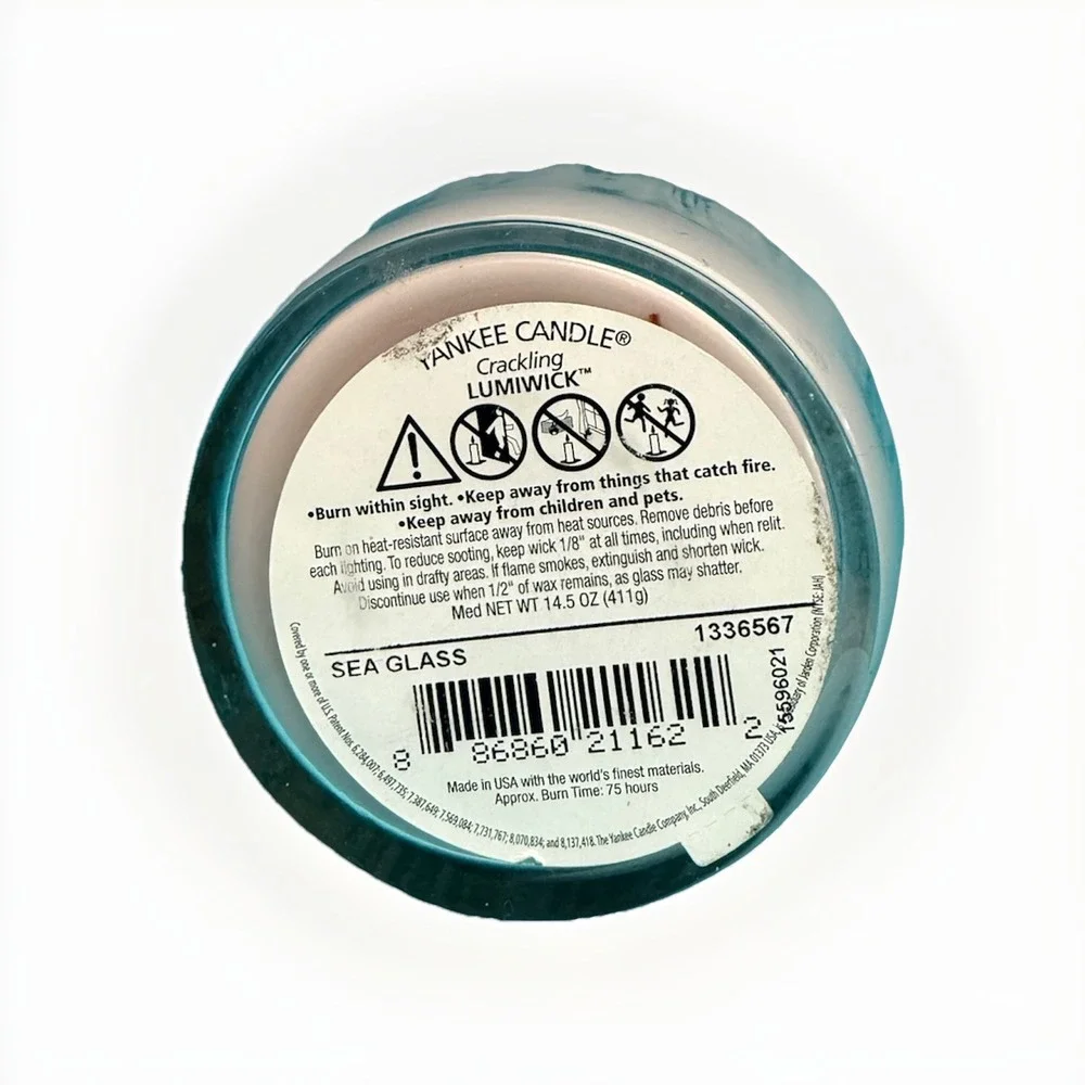 Pure Radiance by‎ Yankee Candle 14.5oz Crackling Sea Glass Medium Candle